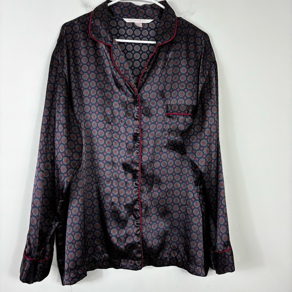 Victoria's Secret Stain Pajama Top Womens L Button Up Collared Chest Pocket